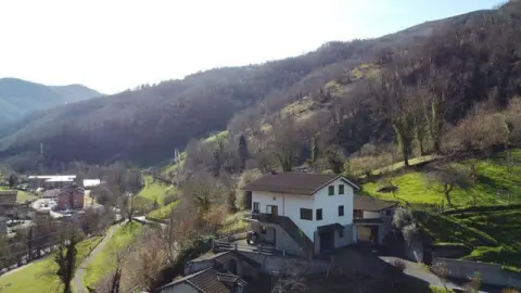 Chalet en Bárzana de Quirós