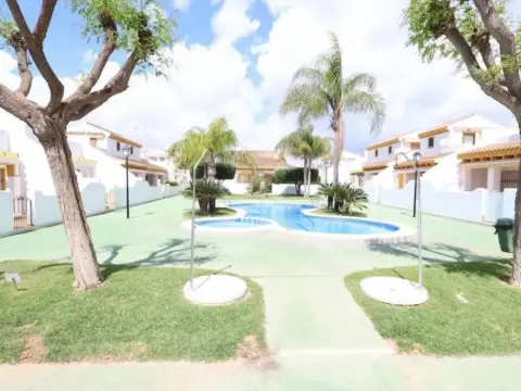 Dúplex en Pilar de la Horadada
