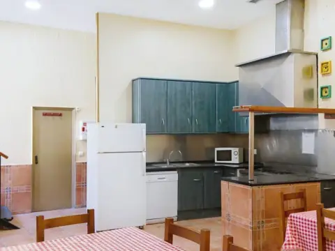 Local comercial en calle de Antonia Caparroso