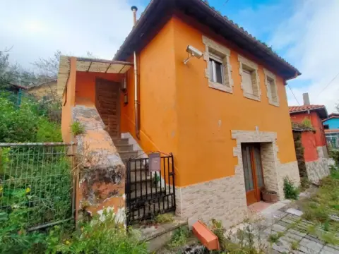 Casa rústica en Ablanedo (Pravia)