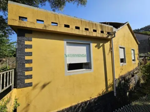 Casa en Covelo (Santa Marina)