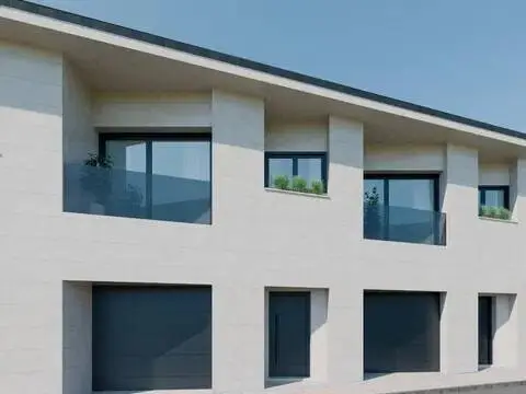 Casa adosada en Moraleja de Enmedio