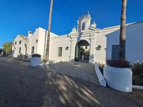Casa rústica en Valencina de la Concepción