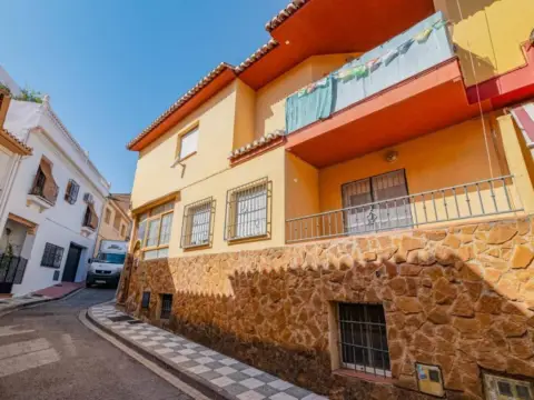 Casa adosada en Pulianas