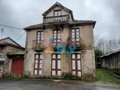 Casa en A Peroxa