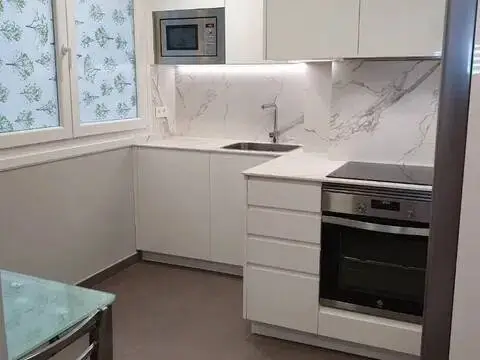 Piso en Camelias-Pi y Margall