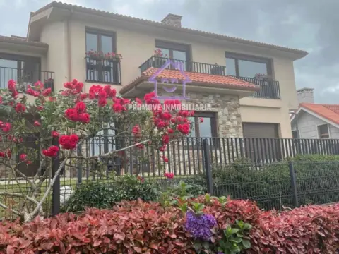 Chalet en Mesoiro-Feáns-Zapateira