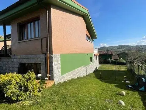 Chalet en calle Santiago Laiz, 32