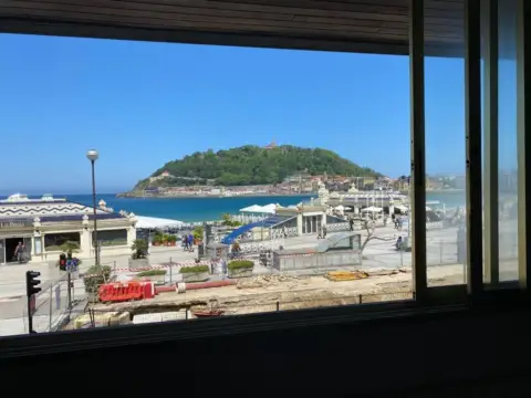 Piso en Mirakontxa Pasealekua