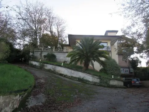 Chalet en calle Garmendi Bidea