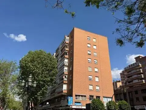Piso en Constitución-Balconcillo
