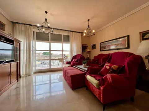 Piso en Huerta de la Reina-Arruzafilla-Parque Figueroa-Noreña