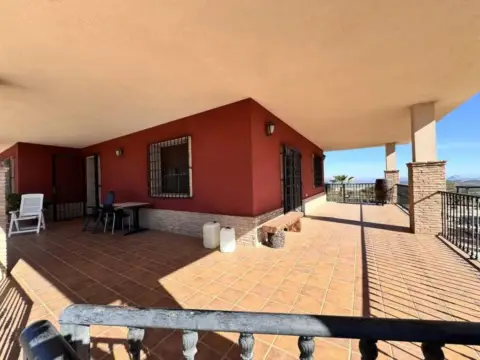 Chalet en calle de Pértigos