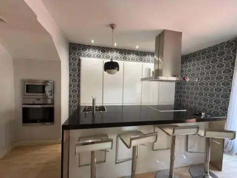 Casa adosada en Los Milagros-La Corchera