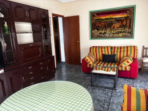 Piso en calle Subida Santa Maria, nº 14