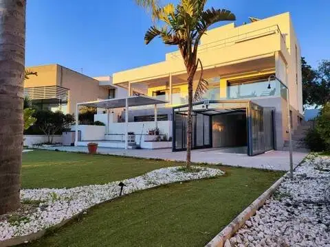 Chalet en Barriada de Jarana