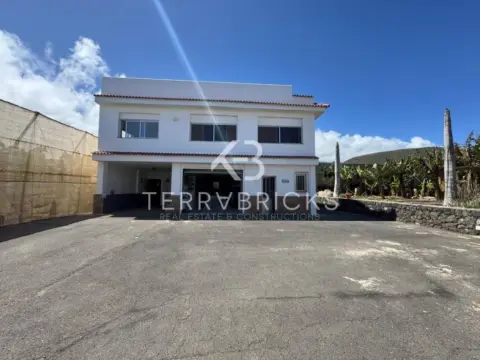 Casa rústica en Las Manzanillas