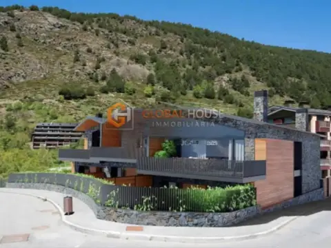 3-bedroom chalet for sale in El Tarter, Canillo · 17 of 60