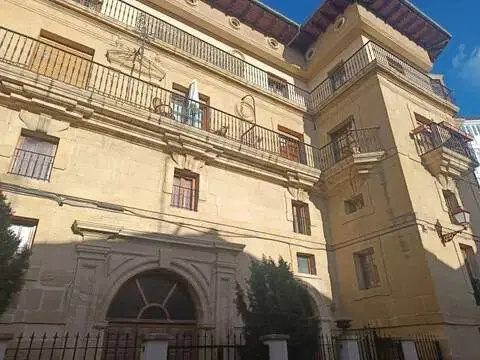 Piso en calle de San Felices