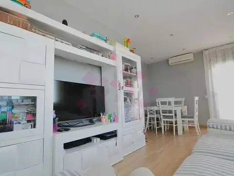 Piso en calle de la Virgen de África