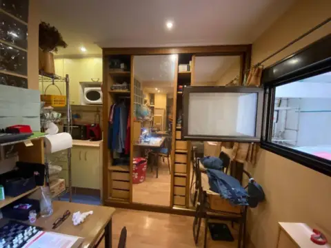 Local comercial en calle Bertsolari Txirrita