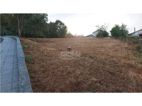 Terreno en San Cibrao Das Viñas (Capital)
