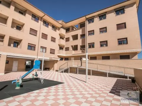 Piso en San Antonio-Estación-Las Hervencias