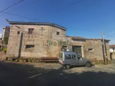 Casa en O Pereiro de Aguiar