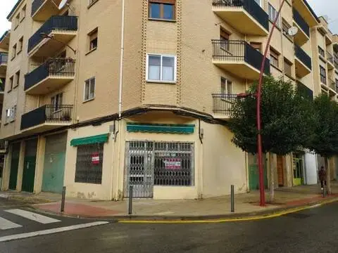 Local comercial en calle de Domingo Hergueta