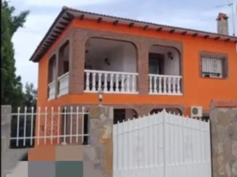 Chalet en El Casar de Escalona