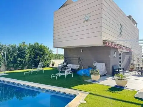 Chalet en calle calle Urb Calarreona, 139