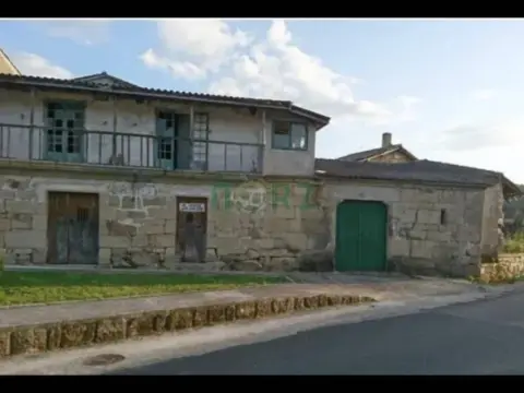 Casa en Coles (Capital)