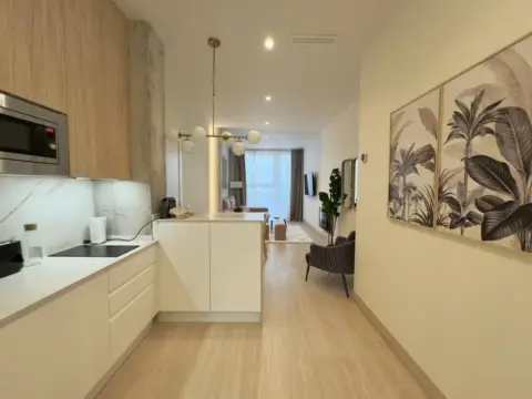 Piso en Cuatro Caminos