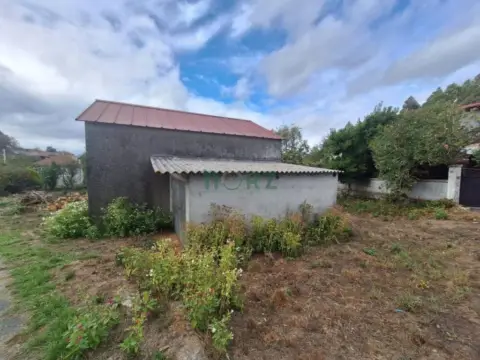 Casa en Barral (Leiro)