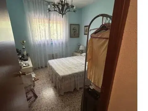 Chalet en Iriépal-Taracena-Usanos-Valdenoches
