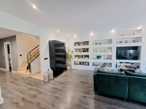 Chalet en calle Goyescas, nº sn