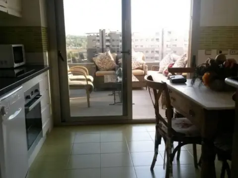 Ático en Huerta de la Reina-Arruzafilla-Parque Figueroa-Noreña