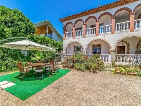 Chalet en Montbrió del Camp