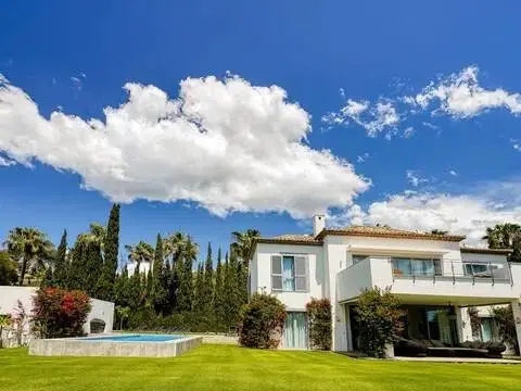 Chalet en Núcleo
