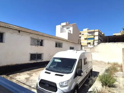 Terreno en calle del Barrero de Capuchinos, 13