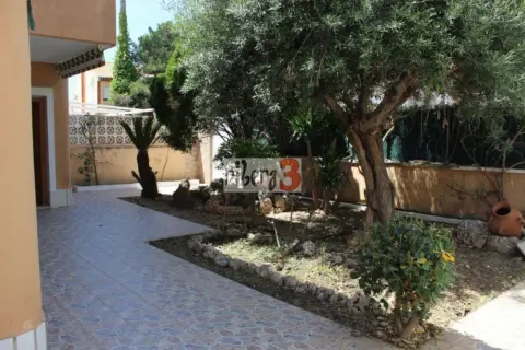 Chalet en Santiago de la Ribera
