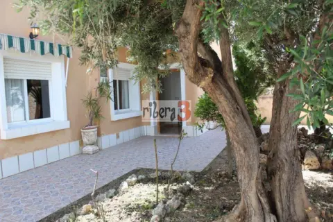 Chalet en Santiago de la Ribera
