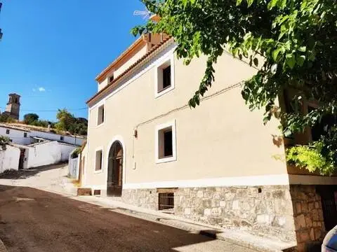 Chalet en Abia de la Obispalía