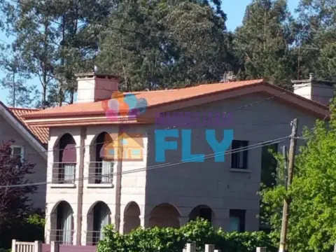 Chalet en Cabral-Candeán