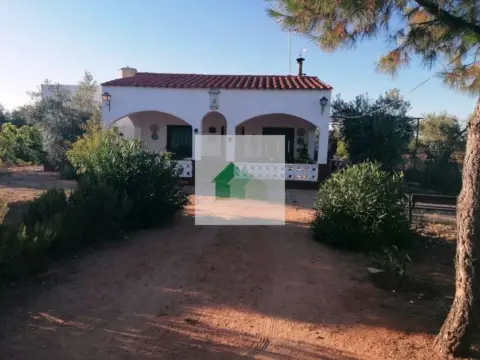 Chalet en Montijo