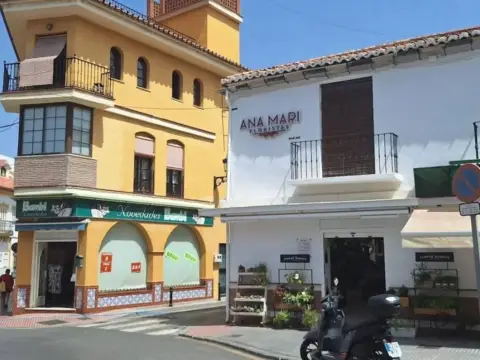 Terreno en calle de José Méndez Hoyos, 12