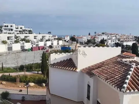 Casa adosada en calle de Cártama