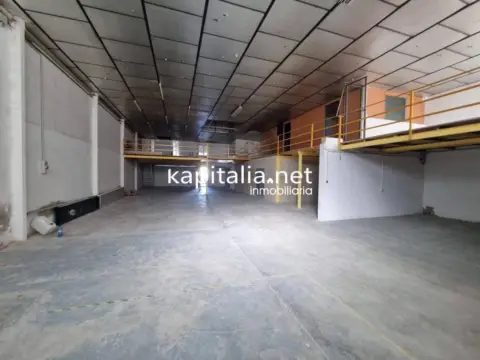 Nave industrial en Sant Josep-Zona de l'Hospital