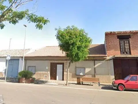 Casa adosada en Torralba de Calatrava