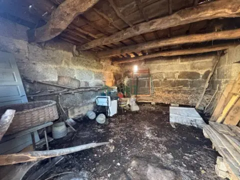 Casa en A Reguenga (Taboadela)